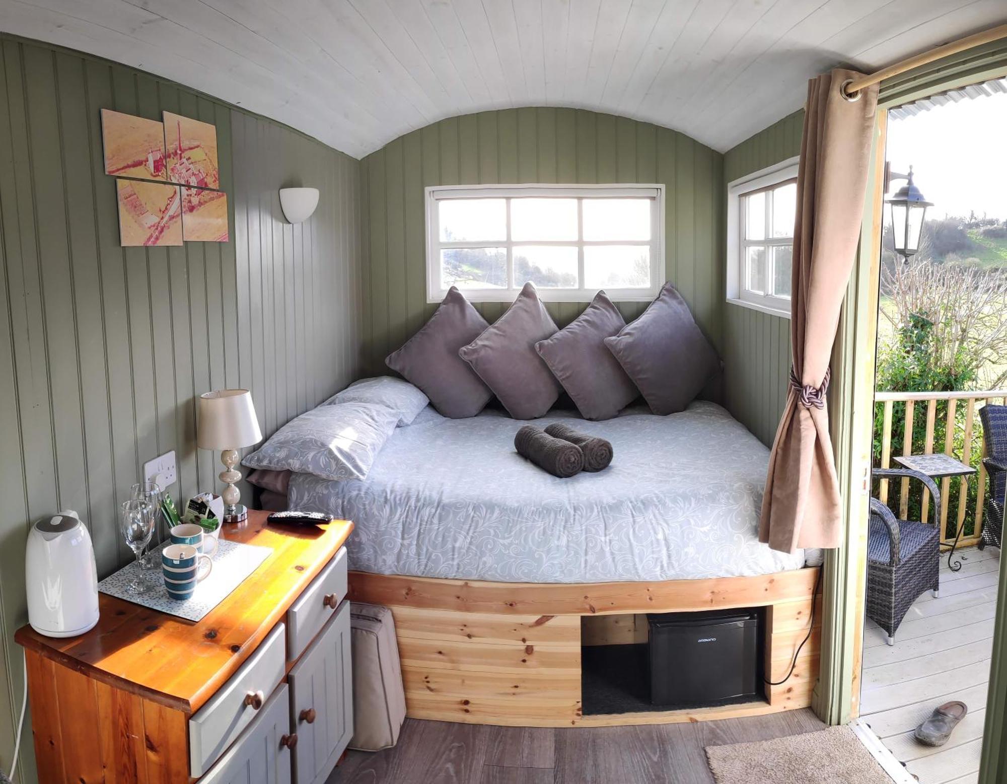 Shepherds Hut Weymouth Eksteriør billede